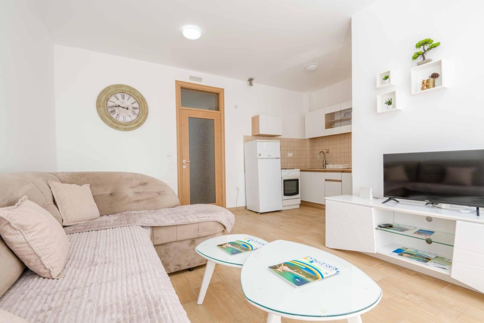 1Bd Modern Apt In Dobra Voda With Roof Access "Moka" Bar Exterior photo